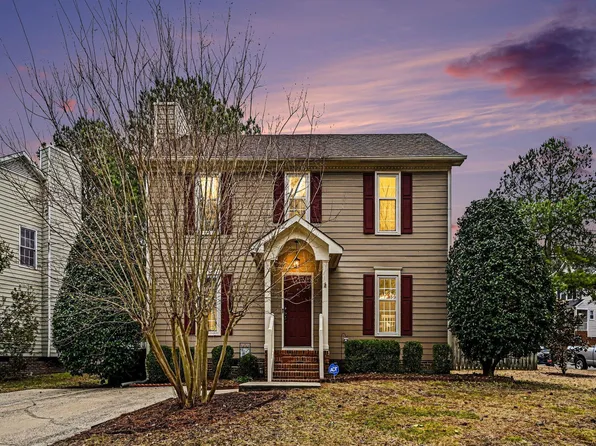 10 Bridgeport Dr, Durham, NC 27713