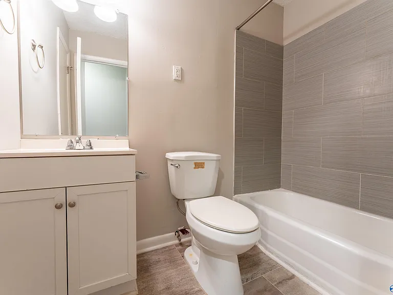514 Lisa Ln NW — Photo 21
