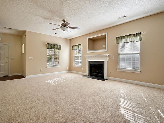 5th image of 115 Northpark Ave