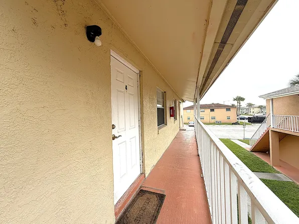 720 Michigan Ct, Saint Cloud, FL 34769