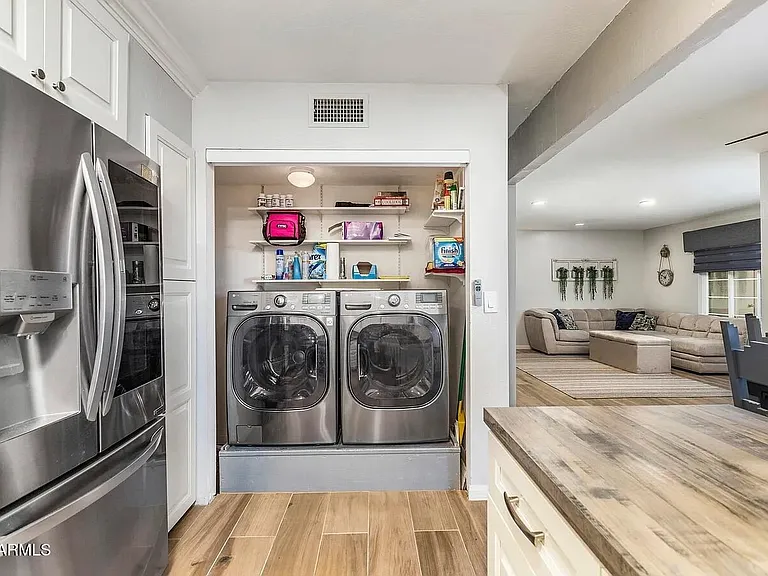 5402 E Windsor Ave #17 — Photo 6