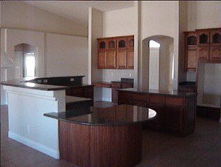 4th image of 8354 Christinas Cove Ave