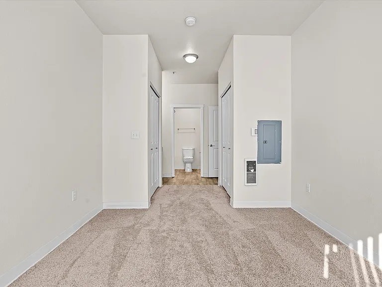 Chinook Way Apartments — Photo 43