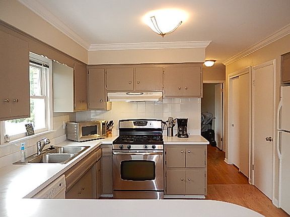 5th image of 10109 S Karlov Ave