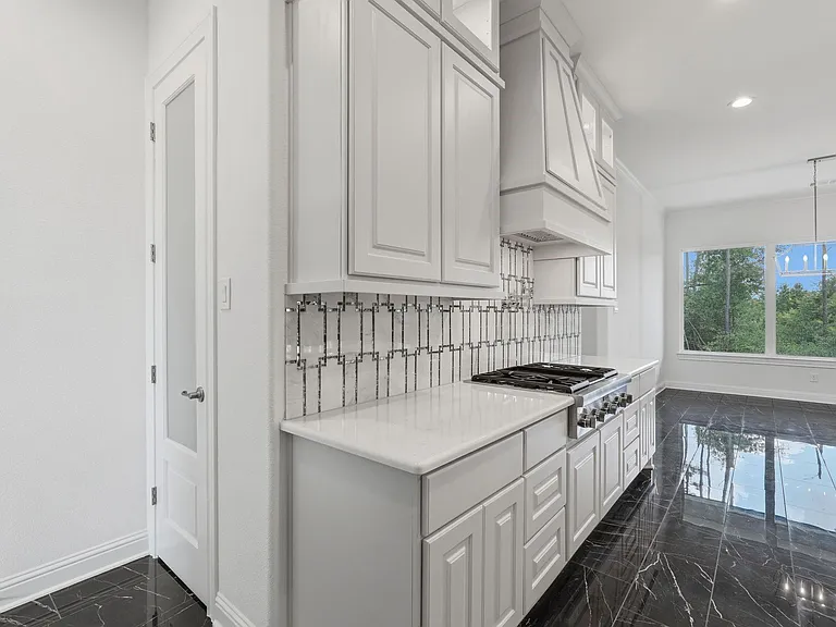 16081 Forest Mill Rd — Photo 15