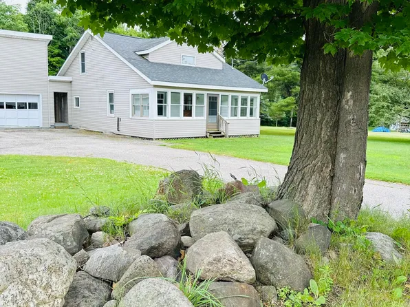 3160 Plank Road, Mineville, NY 12956