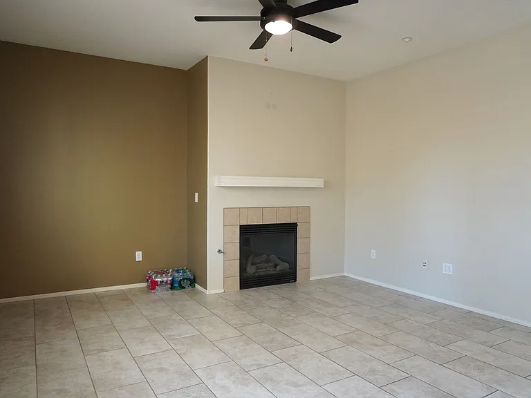 27544 Papillion St #3 — Photo 8