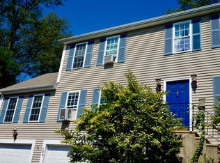 120 Wamsutta Ave, Worcester, MA 01602