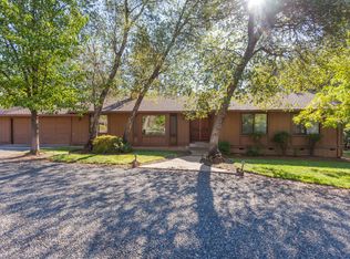 13413 Kings Way, Redding, CA 96003