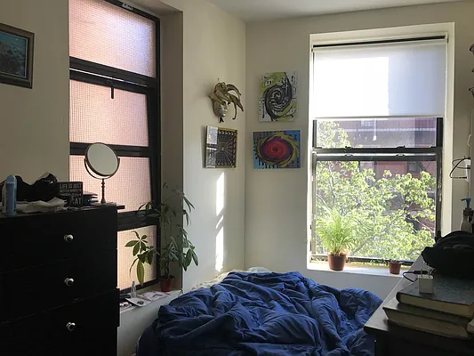 Rented by Friedman Roth Realty | media 32