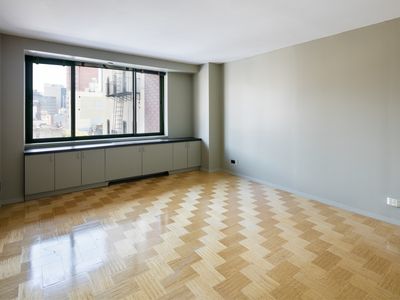 300 E 62nd St APT 805, New York, NY, 10065