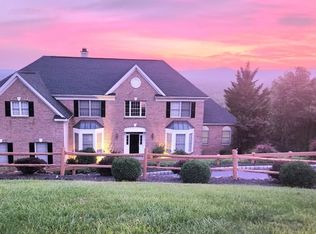 22 Vizcaya Ct, Wayne, NJ 07470