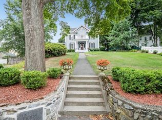 51 Mount Vernon St, Melrose, MA 02176