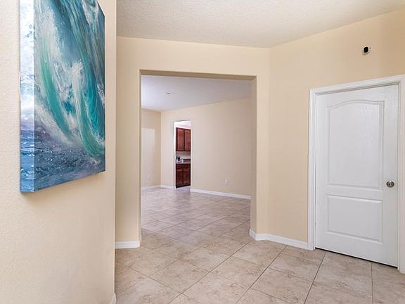 3rd image of 11318 Villas On The Green Dr