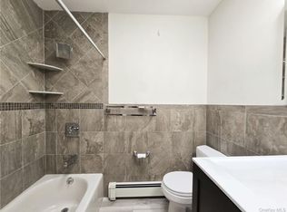 (Undisclosed Address), Flushing, NY 11378