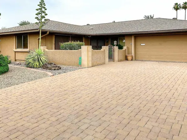 14211 N Cameo Dr, Sun City, AZ 85351
