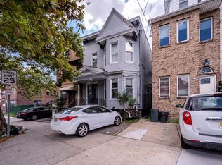 2745 John F Kennedy Blvd #1, Jersey City, NJ 07306