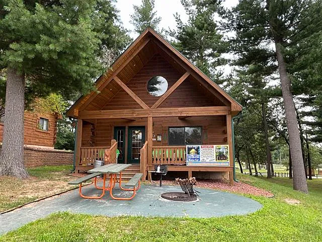 3 bed, 1200 sqft, $2,220 — Photo 1