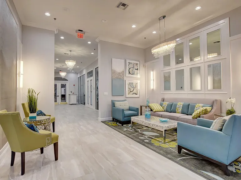 6077 Lake Hibiscus Dr — Photo 37