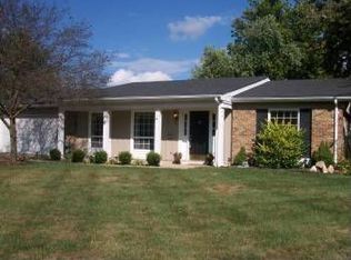 219 Clear Meadows Dr, Ballwin, MO 63011