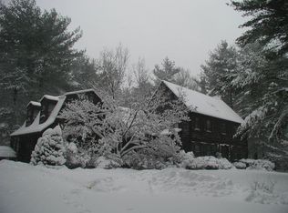 365 Bennett St, Wrentham, MA 02093