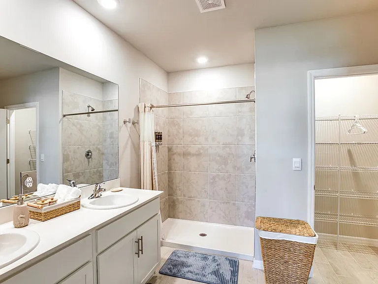 16163 Ortega Dr — Photo 24