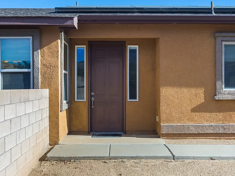 721 Promenade Trl SW — Photo 2