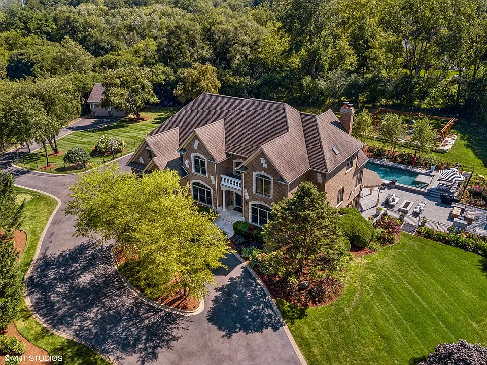 675 Old Barrington Rd