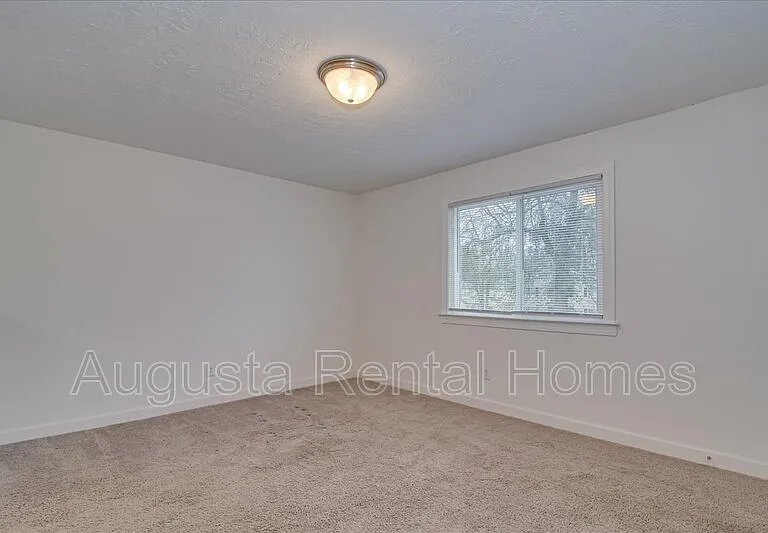 4015C Wheeler Woods Rd — Photo 4