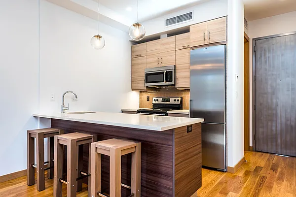 Rented by Nooklyn NYC LLC | media 43