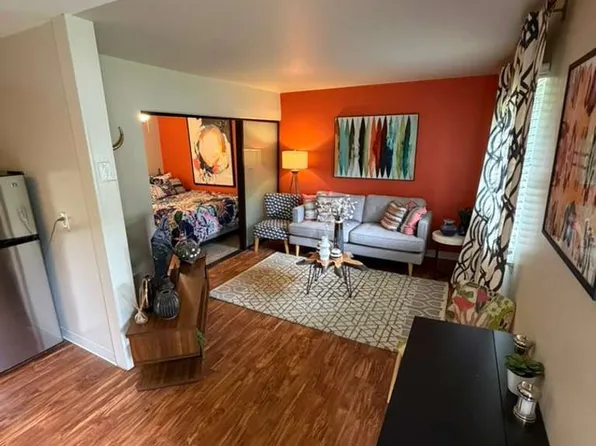 1810 Lafayette Place, 1810 Lafayette Pl #A08, Columbus, OH 43212