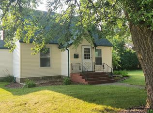 1333 8th Ave, Windom, MN 56101