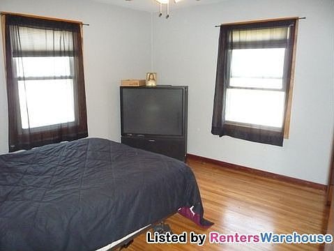 4th image of 2398 S Ave E