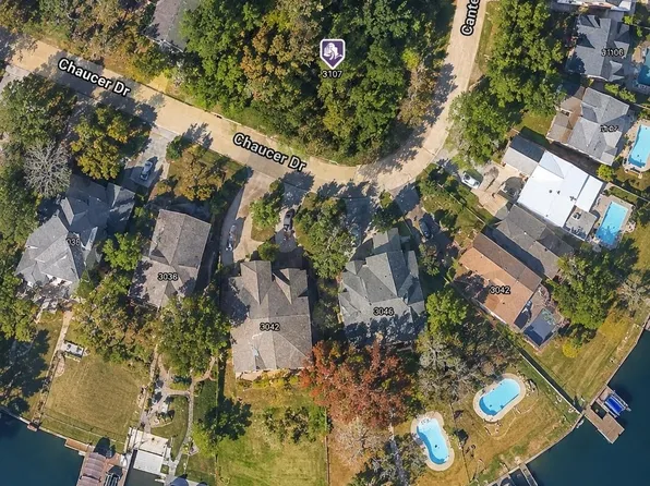 3107 Canterbury Ln, Montgomery, TX 77356