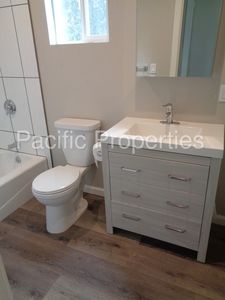 220 Olive St, Santa Rosa, CA, 95401
