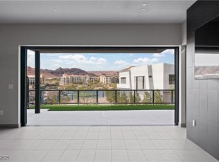 42 Promenade Isle Ln, Henderson, NV 89011