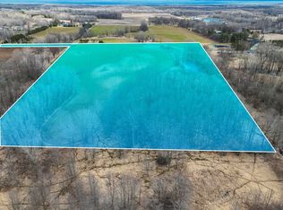 Little Dove Ln, Little Suamico, WI 54141