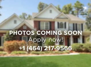 864 Scottsdale Dr, Hampshire, IL 60140