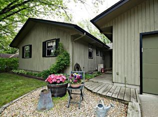 10457 Johnson Ave S, Bloomington, MN 55437