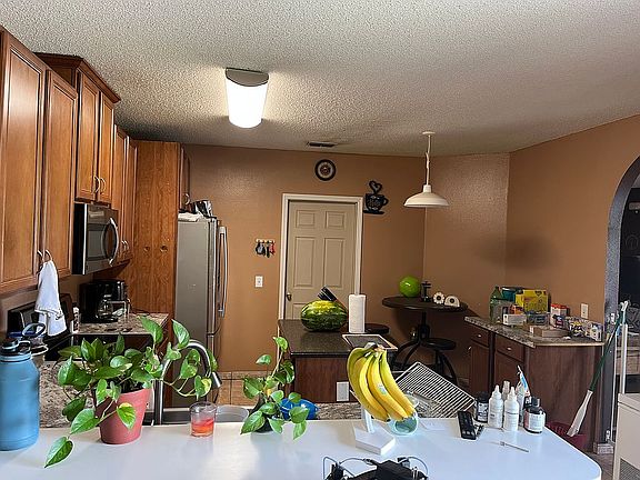 5th image of 552 Maricopa Dr