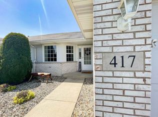 417 Clinton St, Lowell, IN 46356