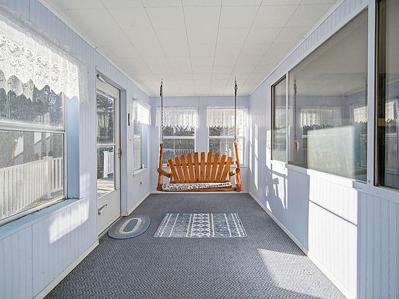 3rd image of 9868 Onsted Hwy