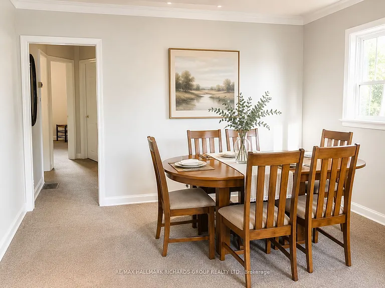 14 Glen Everest Rd #UPPER — Photo 3