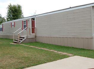 3770 Mount Alpine St, Dubuque, IA 52001