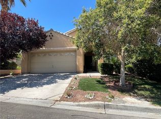 10688 Oak Crest Ave, Las Vegas, NV 89144