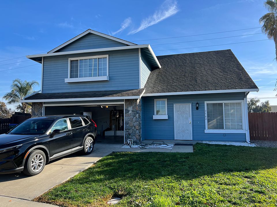 1st image of 2762 Oakwood Ct
