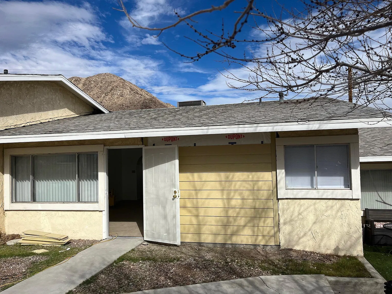 2 bed, 1005 sqft, $1,495 — Photo 1