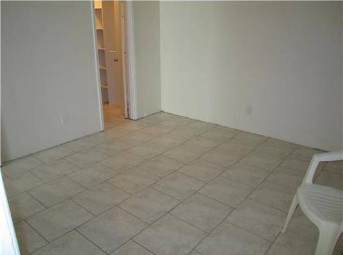 2nd image of 343 Palm St APT 6