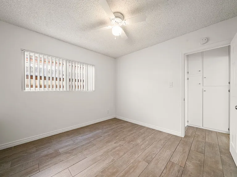 11100 Pangborn Ave. — Photo 24