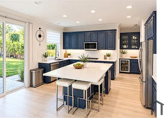 5 bed, 3260 sqft, $5,950 — Photo 1